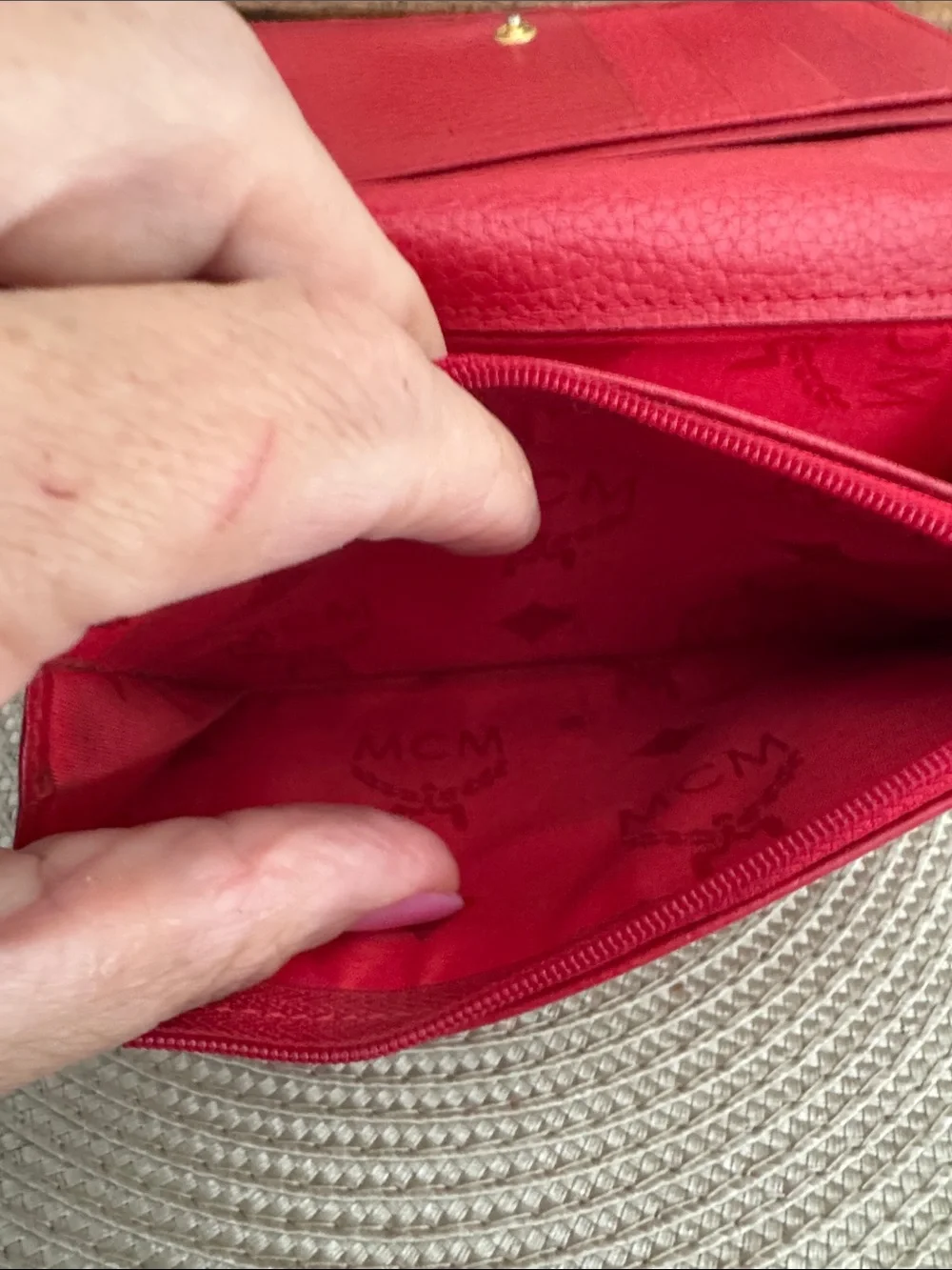 MCM classic fold